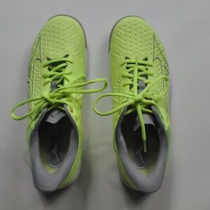 Mizuno Women's Exceed Tour 5 Sneaker, Neo Lime/Grey, 10.5 Mizuno